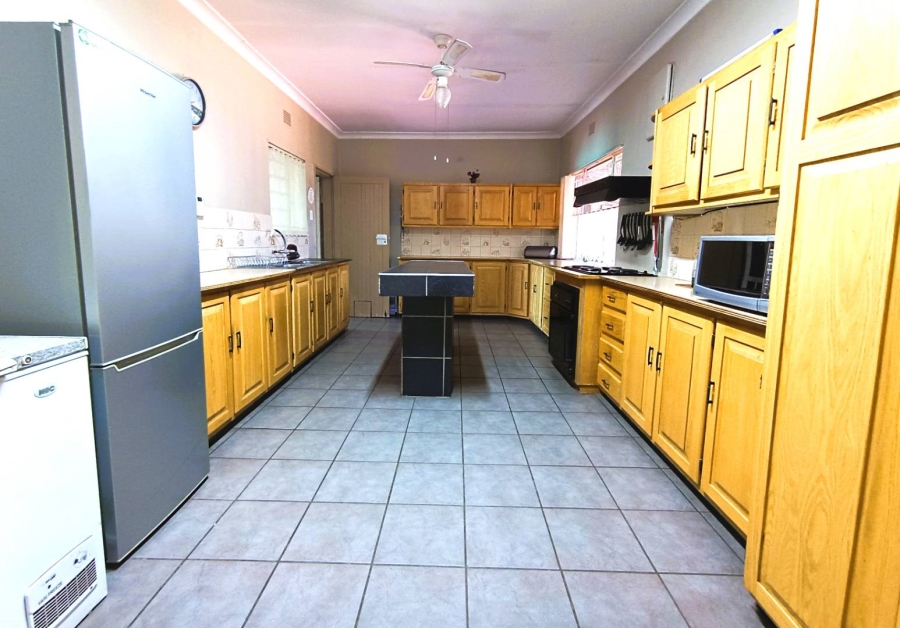 3 Bedroom Property for Sale in Uitsig Free State